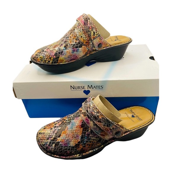 NURSE MATES GALA 256259 PILLOW TOP WOMEN'S SLIP RESISTANT NURSING CLOGS SZ 6.5 - Picture 2 of 10